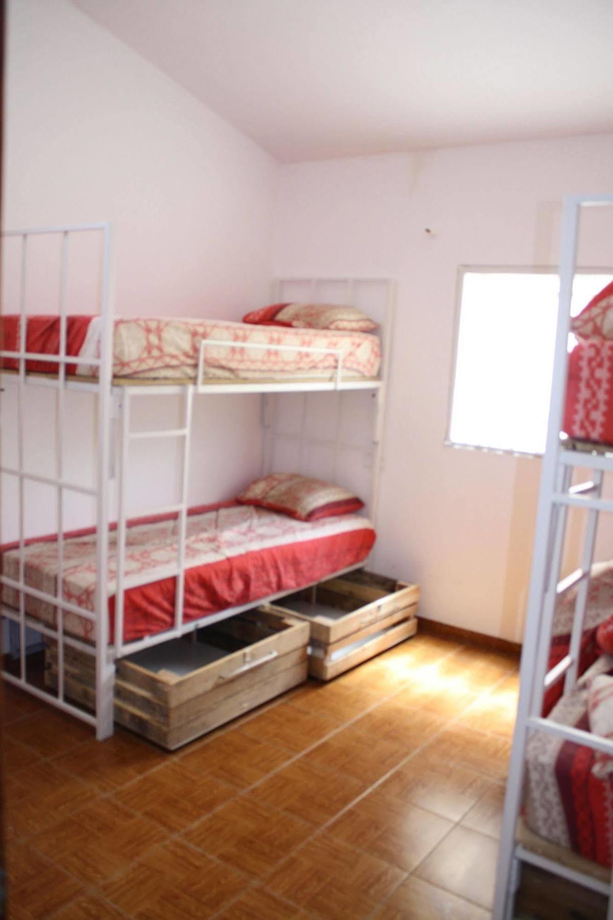 Al Yakhour Hostel Хайфа Екстер'єр фото